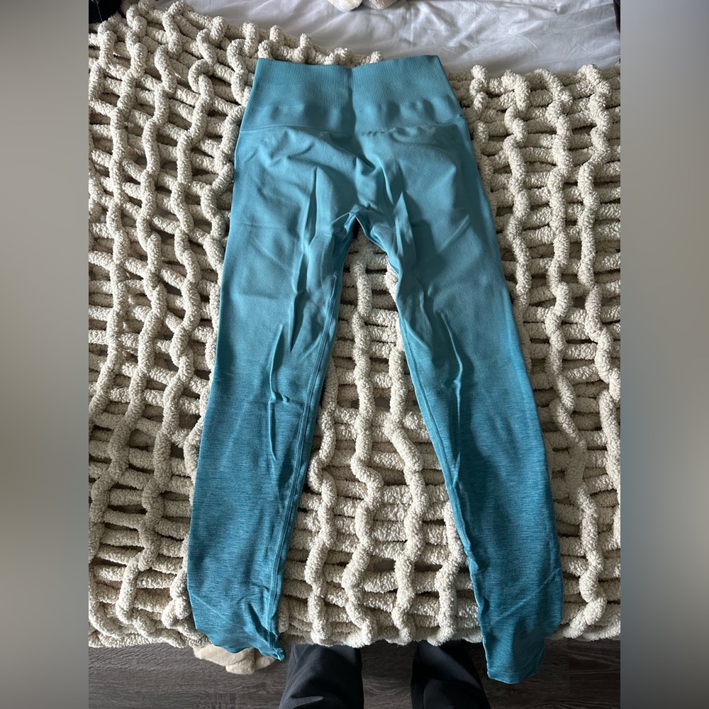 alphalete amplify ombré leggings